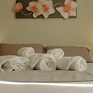 Eos And Breakfast Bed & Breakfast Iglesias