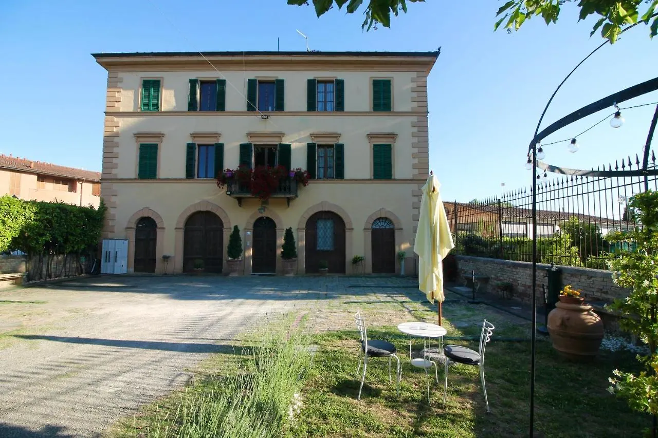 ** Couette-café Villa Sant'Andrea Sienne Italie
