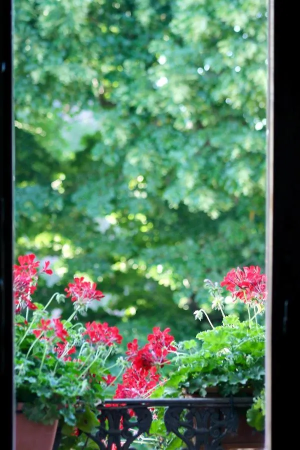 Villa Sant'Andrea Bed & Breakfast Siena