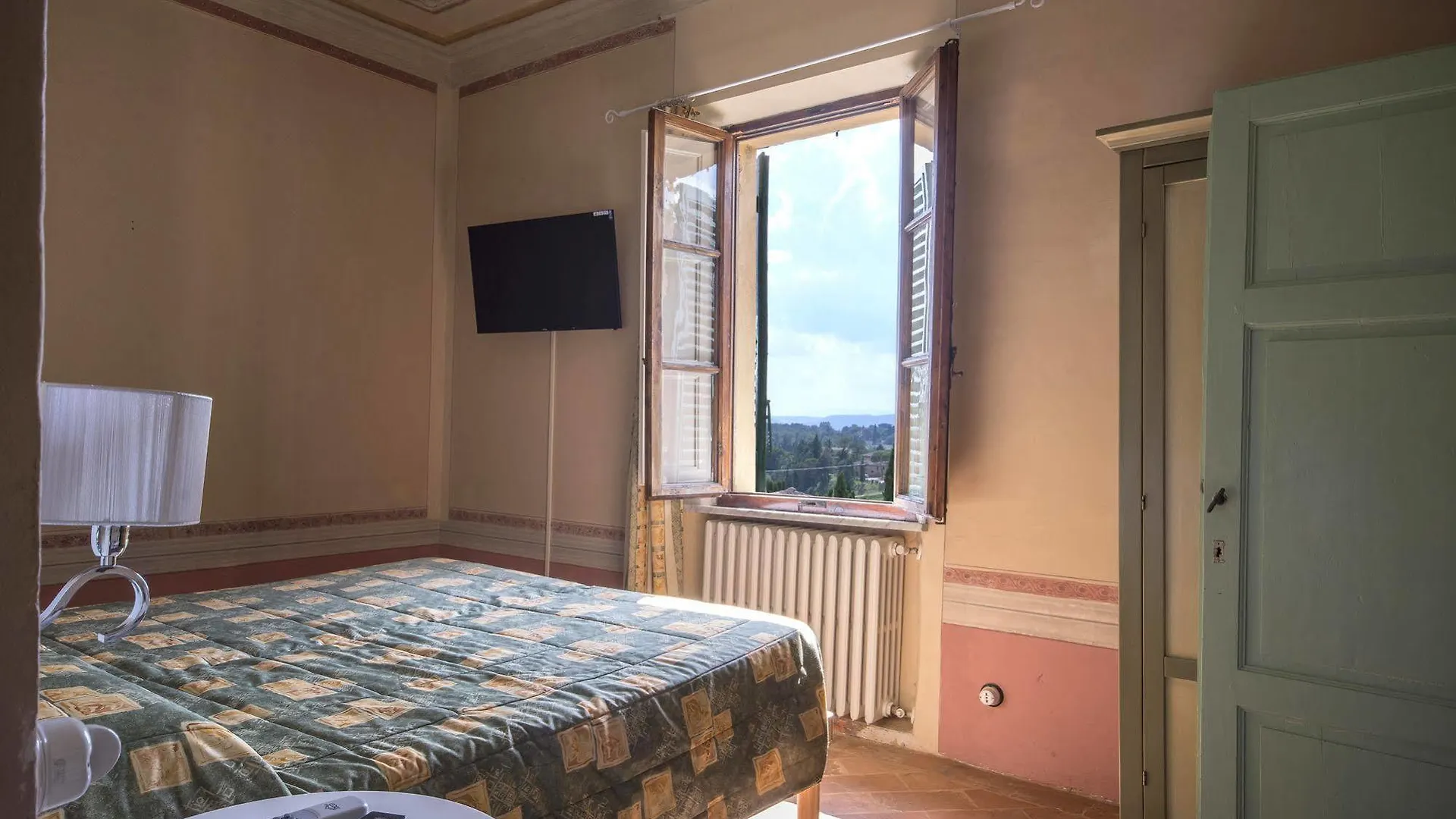 Alojamento de Acomodação e Pequeno-almoço Villa Sant'Andrea Siena